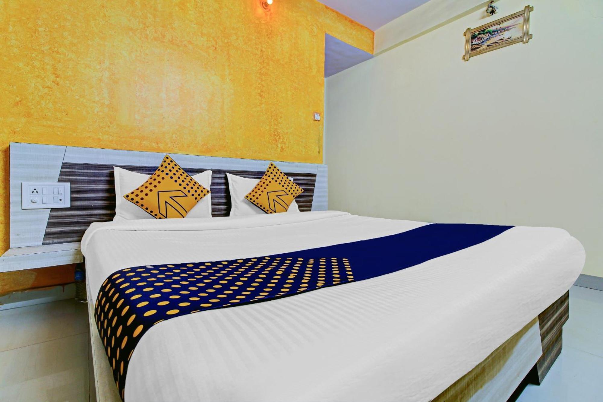 SPOT ON 79137 Shreekrupa Hotel Mahabaleshwar Bagian luar foto